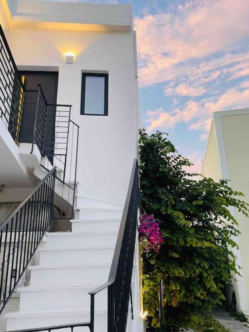 Villa Sol Living Tínos Exterior foto
